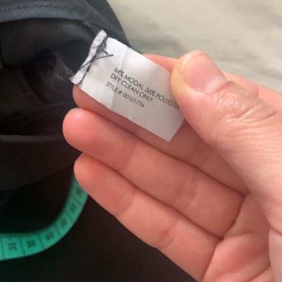 Club Monaco Pleated Front Ankle‎ Cigarette Leg Pants. Size 8 - Picture 7 of 8